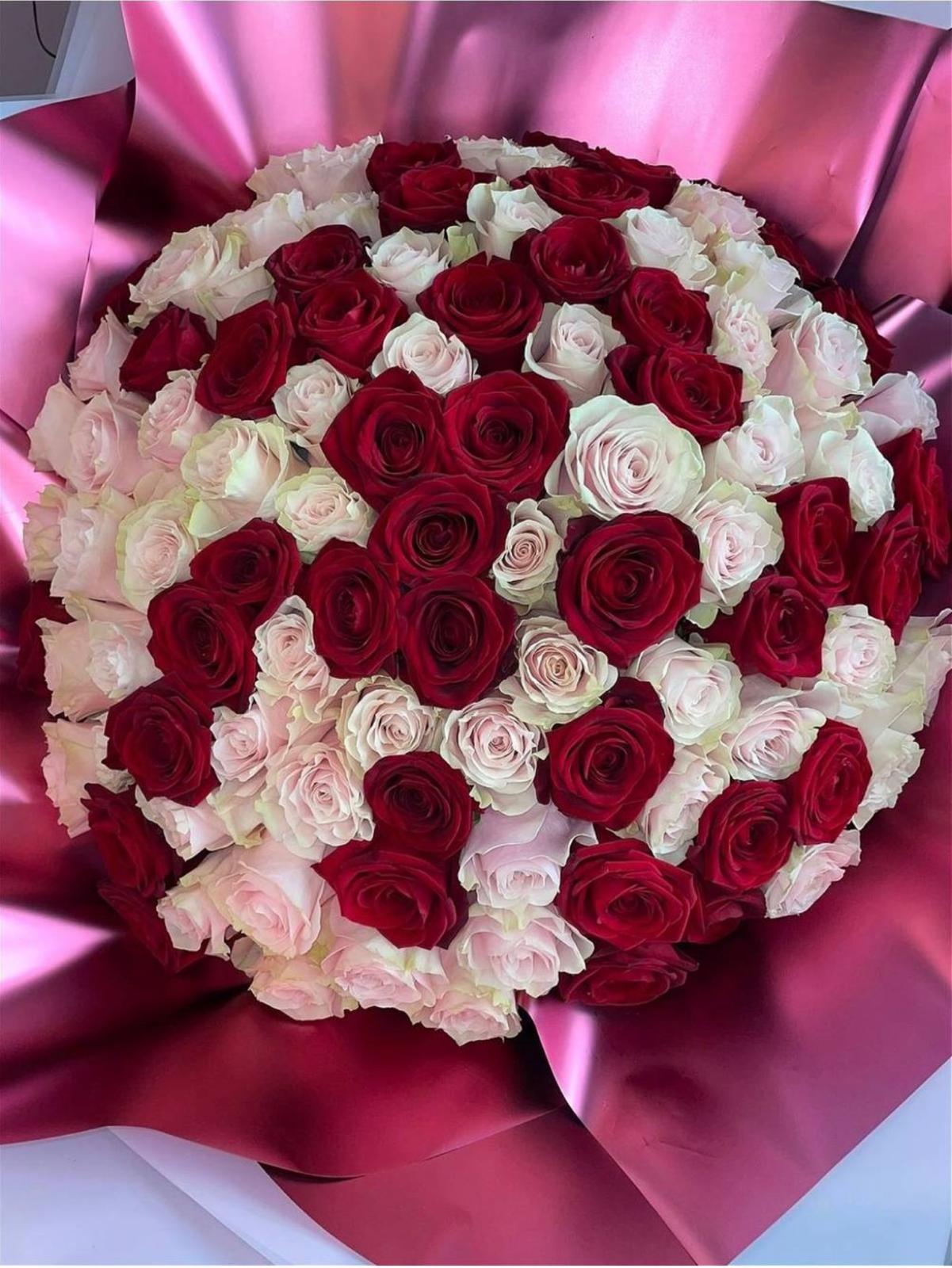 Signature Long Stem Duo-Tone Roses