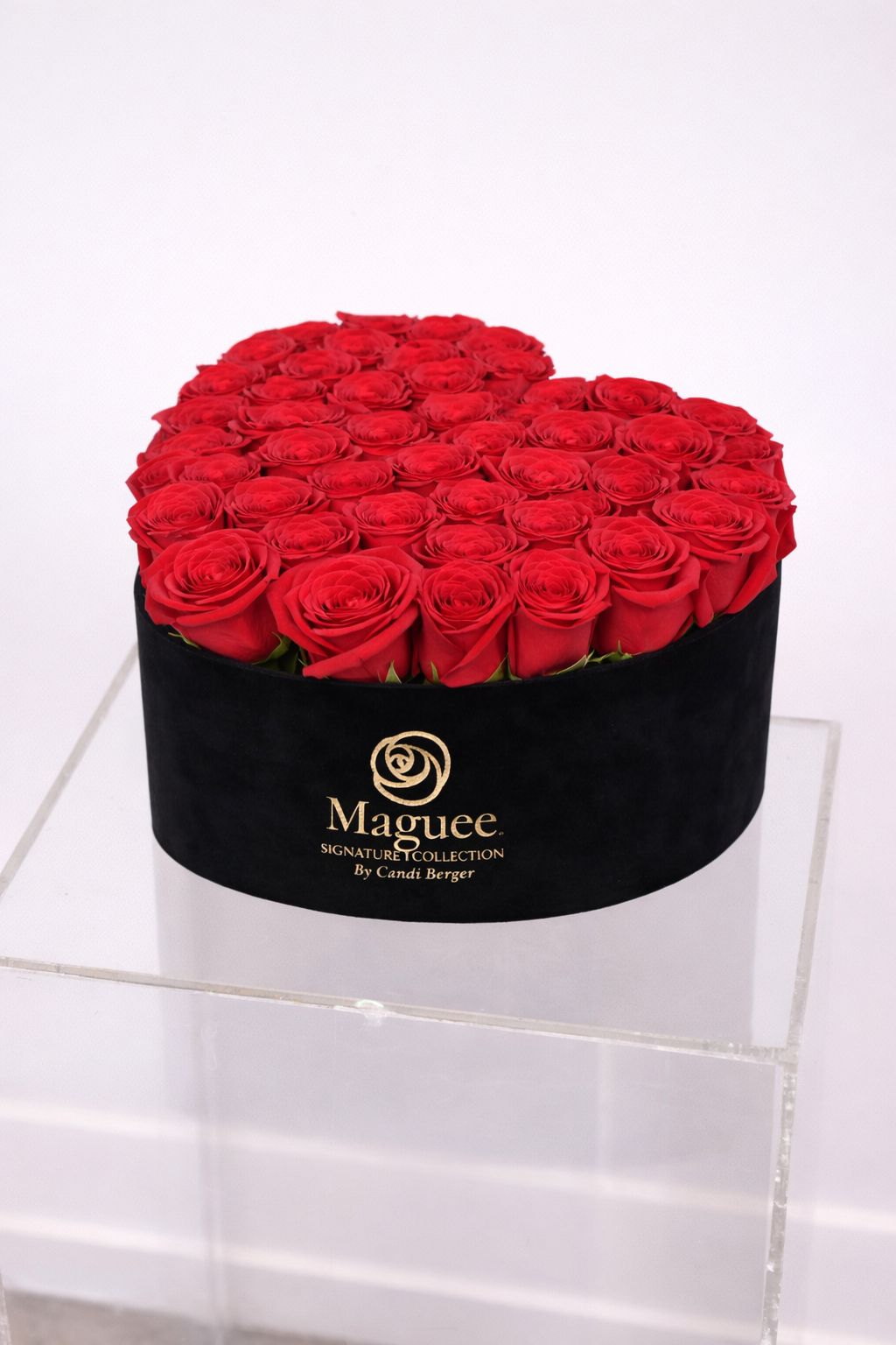 Heart-Shaped Fresh Rose Box – Signature Luxury Arrangement