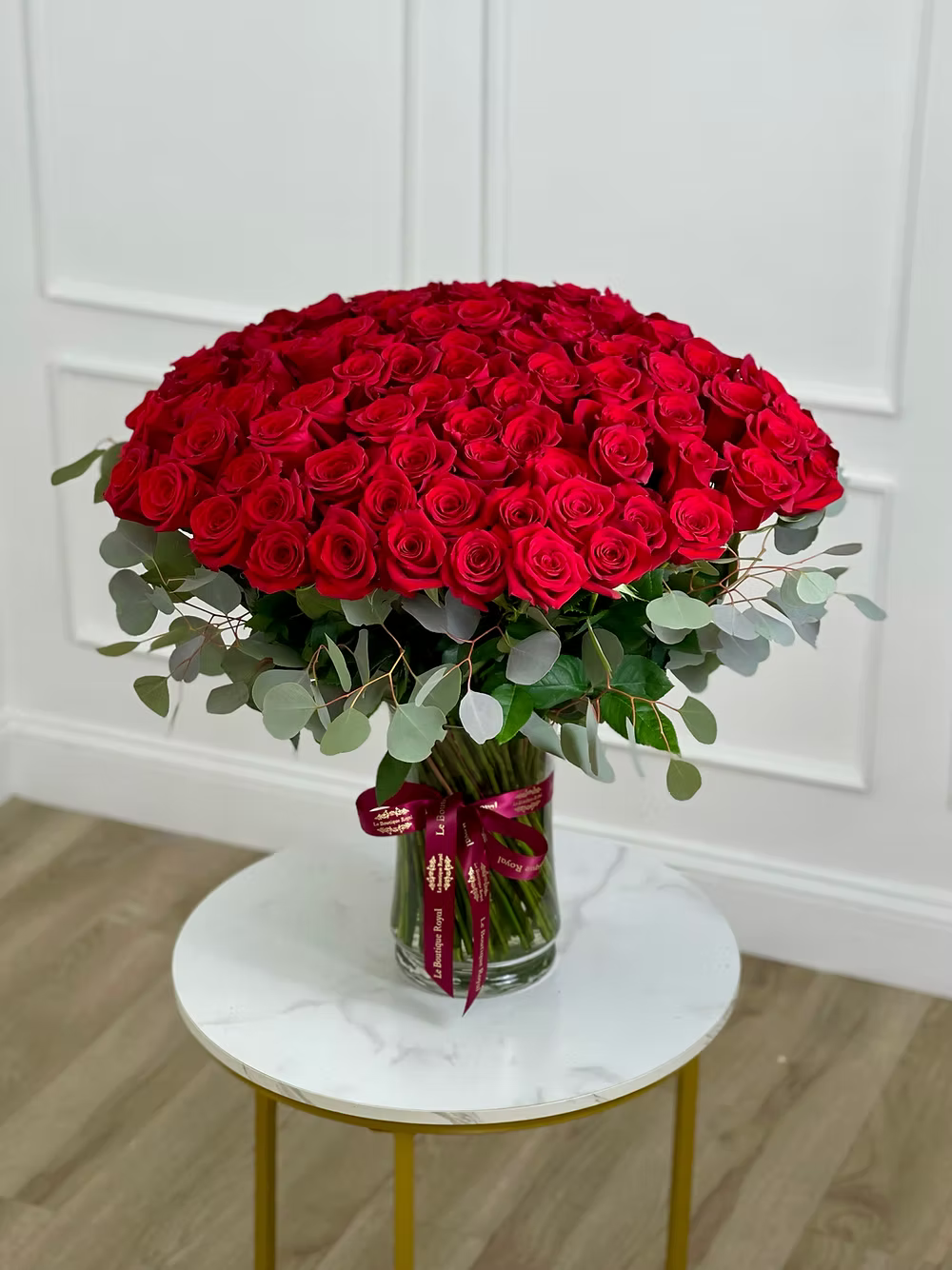 Long Stem Roses in Glass Vase