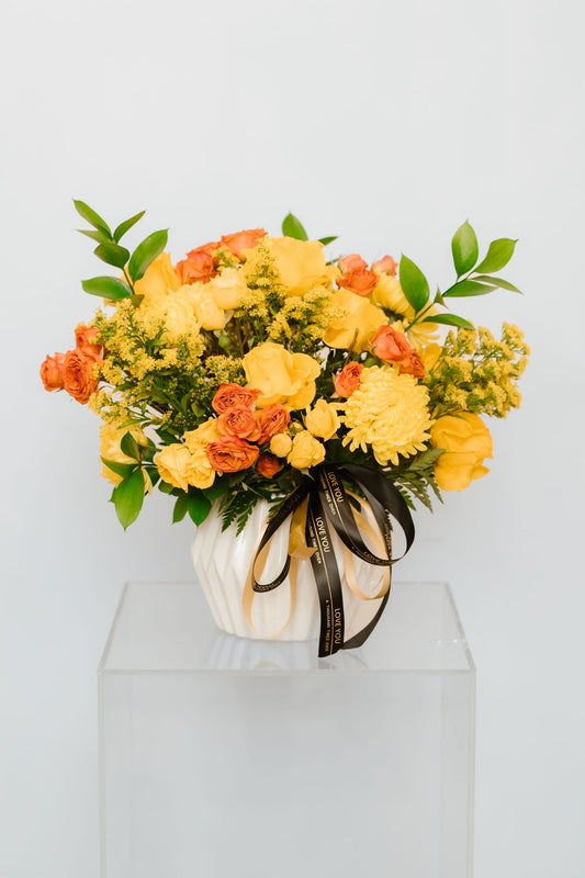 Blush Garden Vase – Signature Arrangement