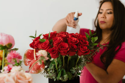 Rose, Baby’s Breath & Eucalyptus – Luxury Hat Box