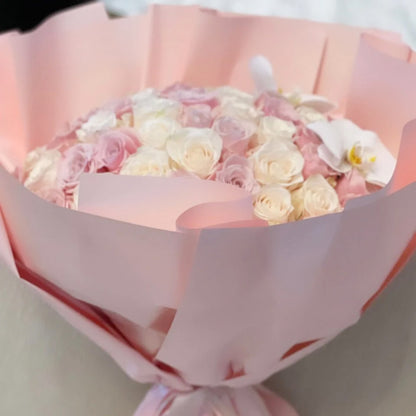 Duo-Tone Long Stem Rose Bouquet – Ramo Buchón