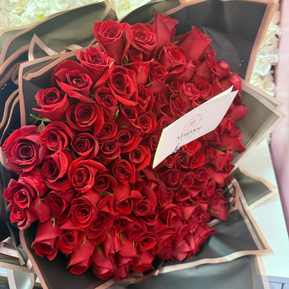 Luxury Long Stem Rose Bouquet – Ramo Buchón (Premium Hand-Tied Roses)