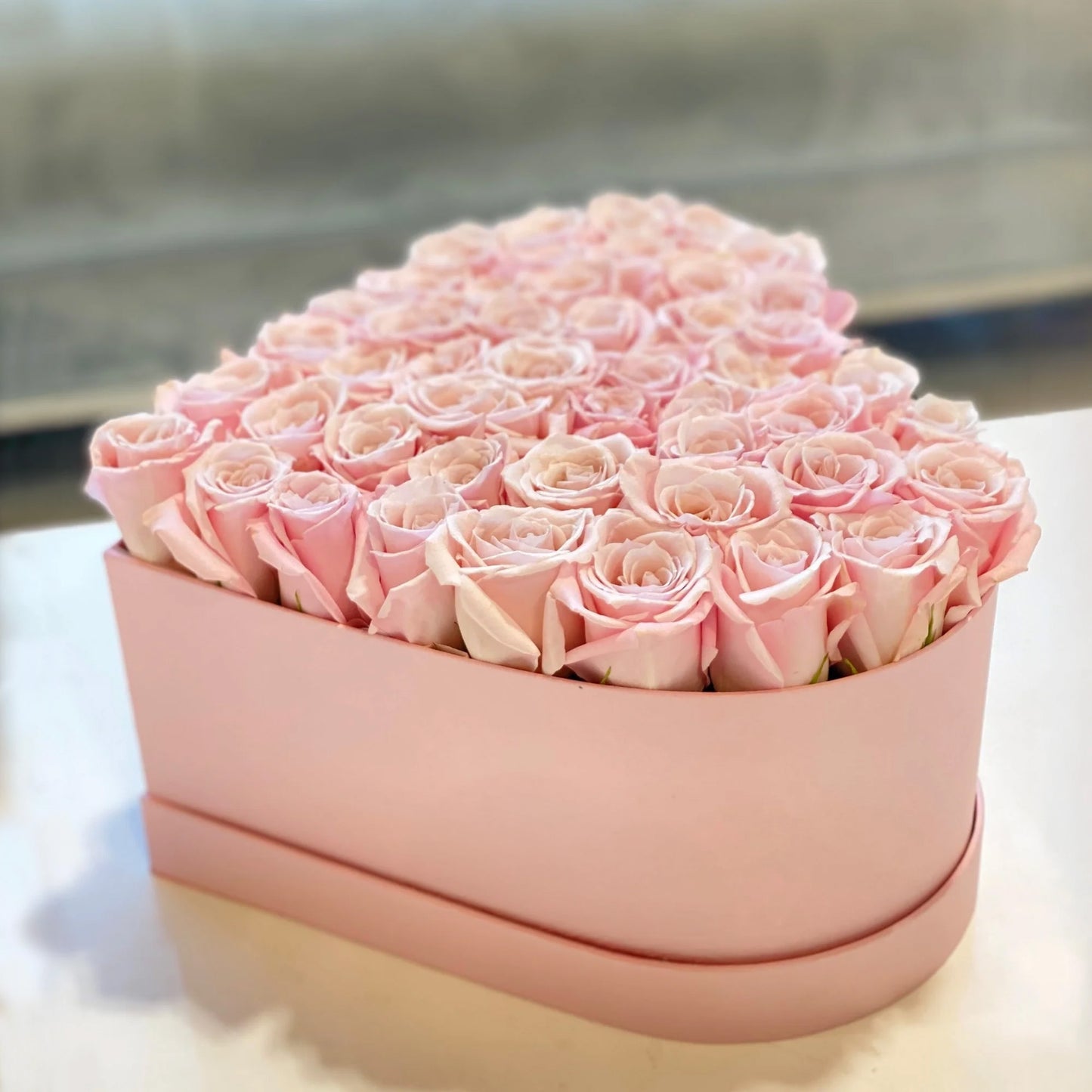 Fresh Luxury Roses – Heart Box