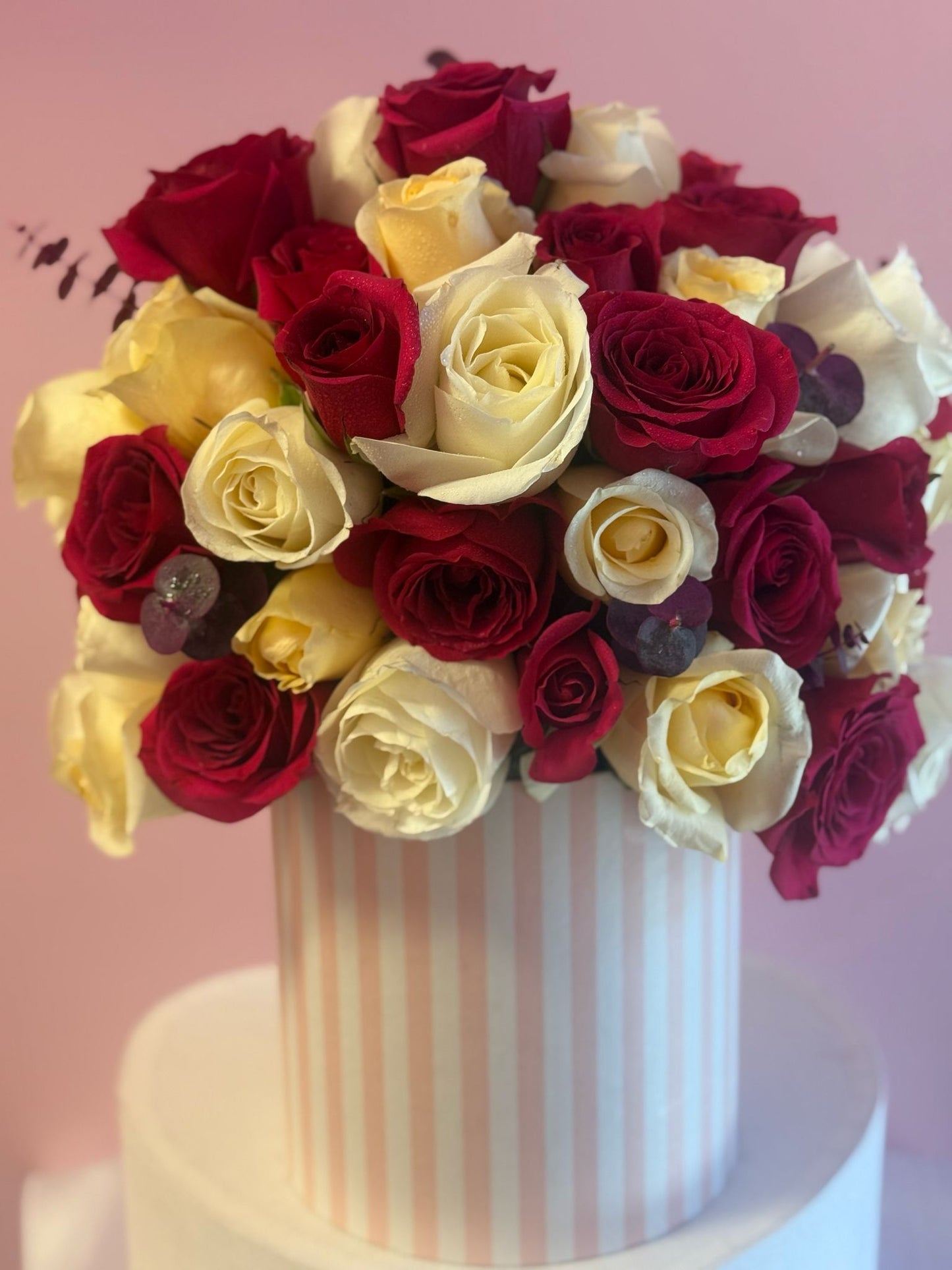 Two-Tone Keepsake Box Collection: Roses